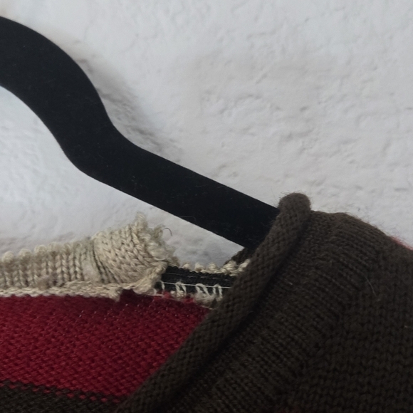 DUKE L Red‎ and Brown Striped Cropped Wool Rugby Sweater - Picture 8 of 9